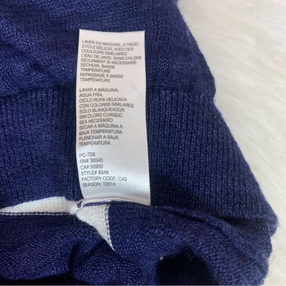 👻3/$15 Last Chance Sale!👻 Izod Navy and White Light Weight Sleeve Sweater Large - Picture 7 of 9